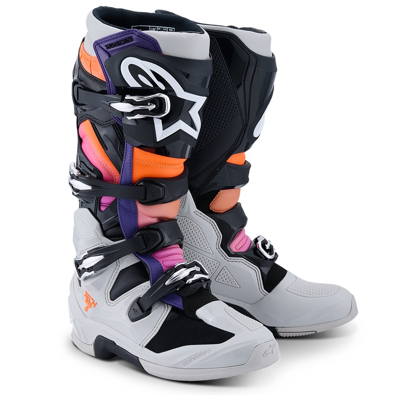 Alpinestars – 2026 Tech 7 Black/Gray/Orange/Magenta MX Boots